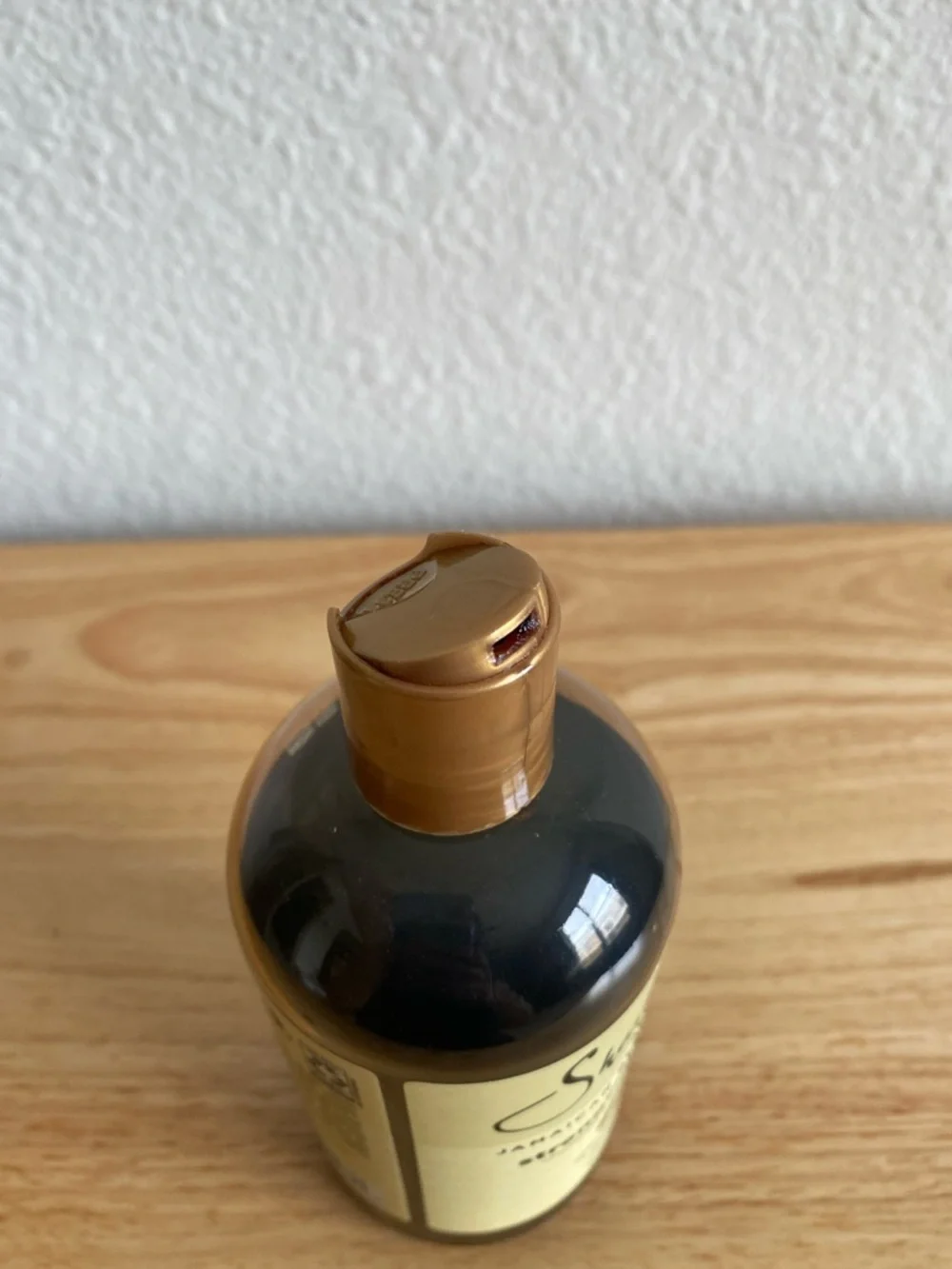 Shea Moisture Strengthen & Restore Jamaican Castor Oil Shampoo